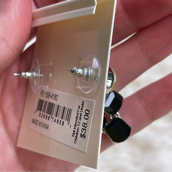 NWT French connection stud earrings black gold faux stone chandelier silver tone - Picture 5 of 5